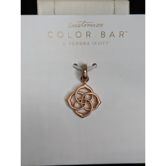 Kendra Scott Medallion Logo Rose Gold Charm - NWT Hard to Find Limited Release - Picture 1 of 3